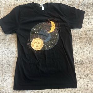 Black Graphic Sun & Moon T-Shirt - Women’s